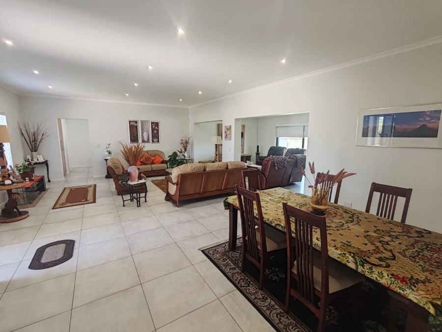 3 Bedroom Property for Sale in Country Club Western Cape